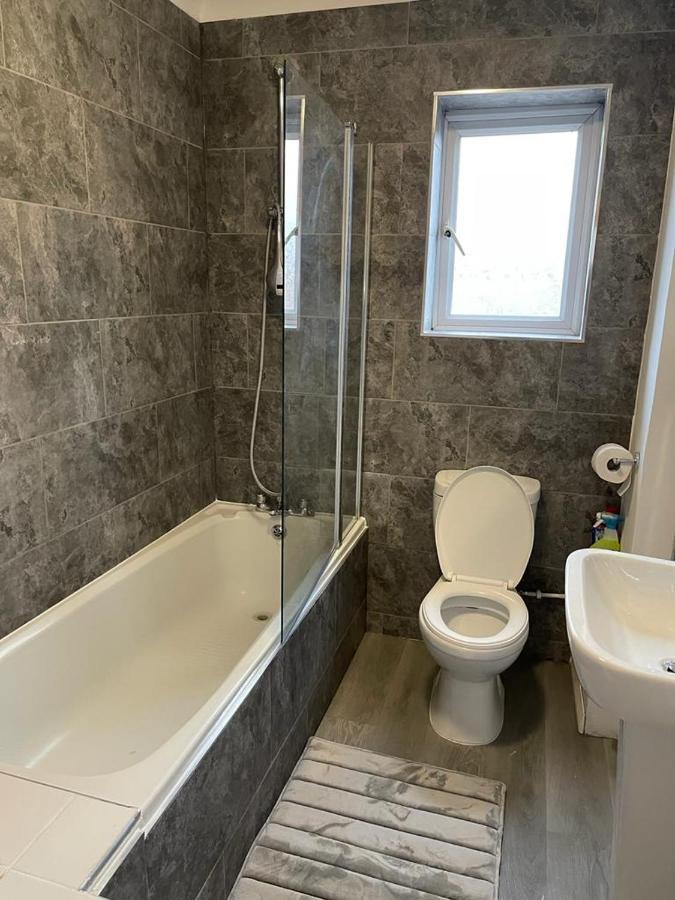 Alder En-Suites Self-Catering With Private Shower 1 Southampton Exterior foto