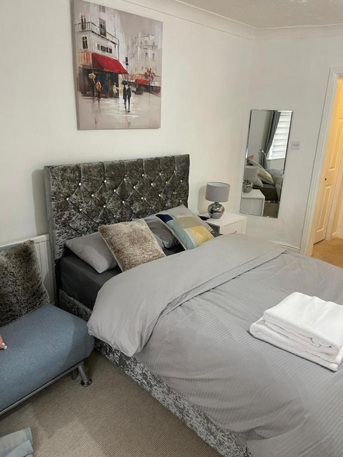Alder En-Suites Self-Catering With Private Shower 1 Southampton Exterior foto